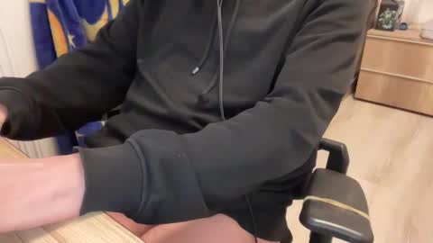 Snapshot of lg4ph chatting on February 25, 12:53 am lg4ph online show from February 25, 12:53 am