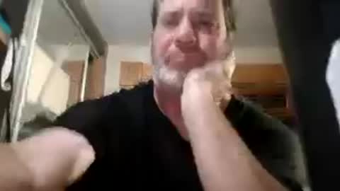 Snapshot of lgck12in chatting on April 21, 8:31 am C2bme online show from April 21, 8:31 am
