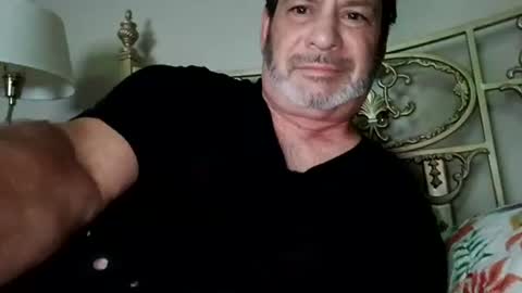 Snapshot of lgck12in chatting on June 21, 7:33 am C2bme online show from June 21, 7:33 am