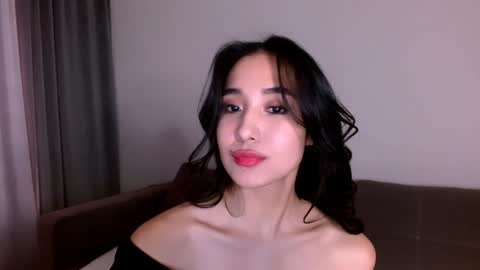 Snapshot of li_noen chatting on December 11, 4:49 am Li online show from December 11, 4:49 am