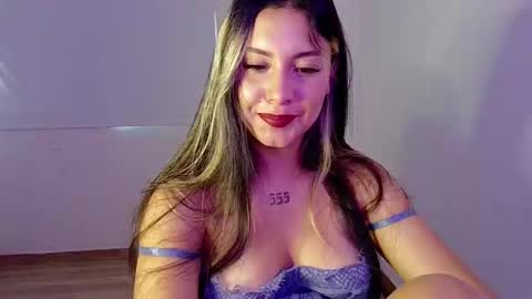 Lia  online show from January 7, 9:06 pm