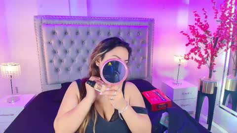 Lia  online show from September 18, 1:40 am