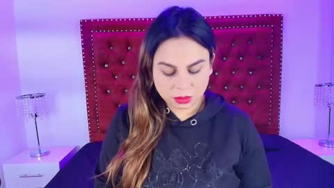 Lia  online show from September 29, 7:51 pm