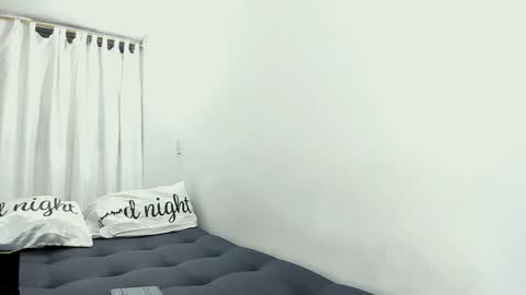 Lia y Felipe --  online show from December 28, 11:05 pm