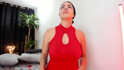 Snapshot of lia_and_felipe chatting on July 7, 11:53 pm Lia y Felipe -- online show from July 7, 11:53 pm