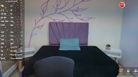  LIA  online show from December 4, 12:25 pm