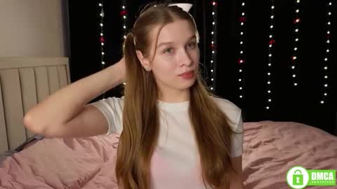 Lia  online show from January 11, 4:01 pm