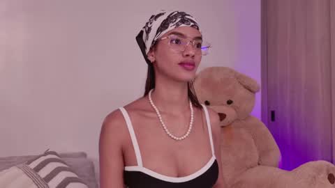 Lia online show from April 21, 5:47 am