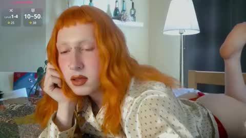Snapshot of lia_grl chatting on May 24, 11:37 am lia_grl online show from May 24, 11:37 am