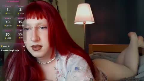 Snapshot of lia_grl chatting on June 19, 8:56 pm lia_grl online show from June 19, 8:56 pm