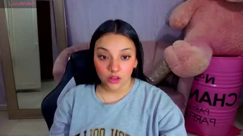 lia_harper_t online show from June 28, 3:01 am