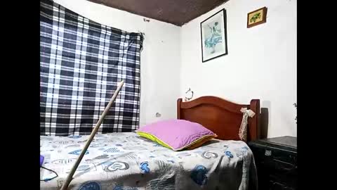 Lia online show from February 10, 11:36 am