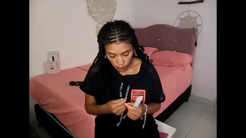 Snapshot of lia_hottie chatting on March 31, 9:15 pm Lia online show from March 31, 9:15 pm