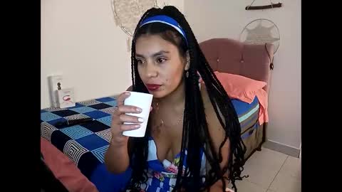 Snapshot of lia_hottie chatting on April 16, 5:25 pm Lia online show from April 16, 5:25 pm