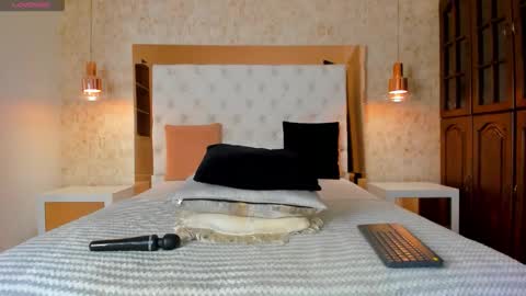 Lia online show from March 26, 5:24 am