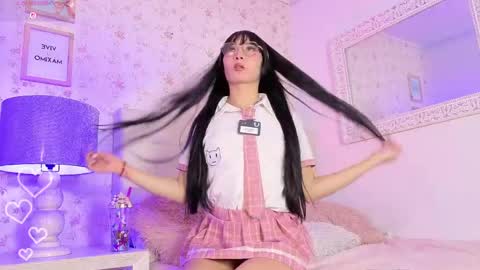 lia kitty0 online show from June 2, 7:05 pm