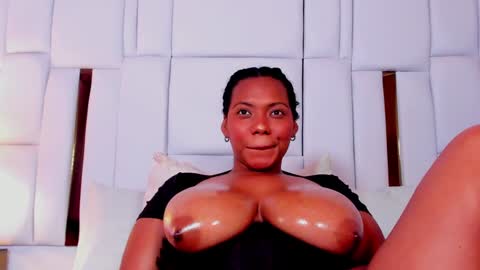 lia_mariana online show from January 13, 11:38 pm