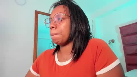 lia_mariana online show from June 14, 10:23 pm