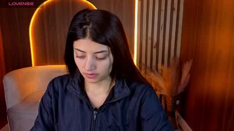 Snapshot of lia_queen_tx chatting on May 31, 3:15 am Online 1400 - 2100 online show from May 31, 3:15 am