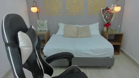 Lia  online show from March 12, 2:09 am