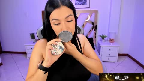 Alejandra online show from January 22, 7:35 am