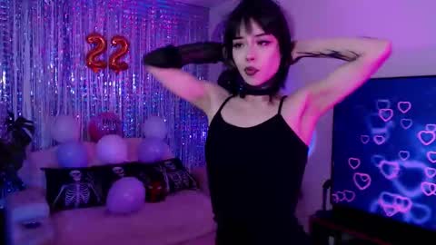 Snapshot of liaa_rodriguezz chatting on September 15, 9:37 pm Liaa  online show from September 15, 9:37 pm