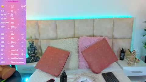 Liaa online show from September 8, 7:02 pm