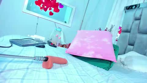 Antonela online show from March 13, 7:09 pm