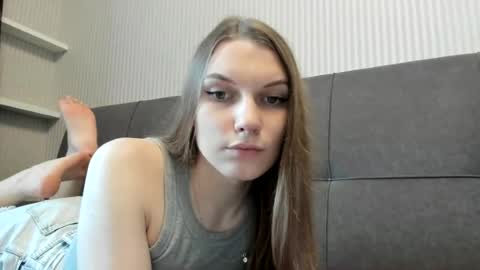 Julia  online show from July 5, 5:09 pm