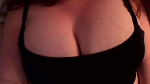 liabb111 online show from December 1, 7:57 am