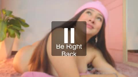 Lia Cox online show from February 10, 9:58 am