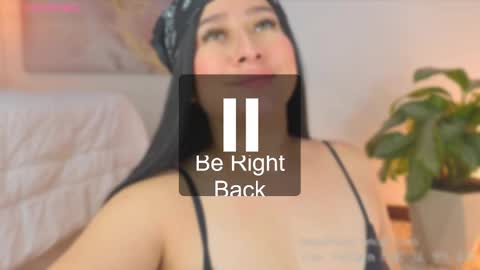 Lia Cox online show from March 12, 10:37 am