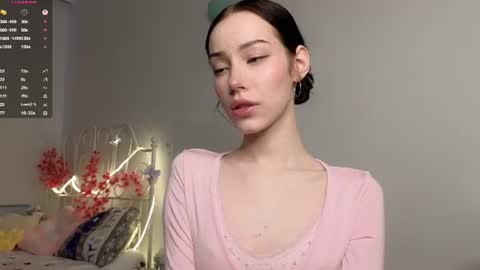 Lia  online show from June 28, 9:04 am