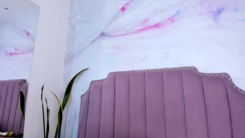 Snapshot of liaguzman chatting on February 17, 3:14 am liaguzman online show from February 17, 3:14 am