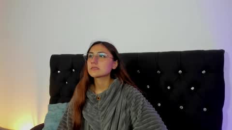 Snapshot of liah_star chatting on November 13, 1:48 am Liah online show from November 13, 1:48 am