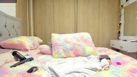 Lia  online show from January 15, 5:29 am