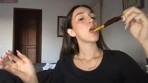 Amy online show from February 25, 10:08 pm