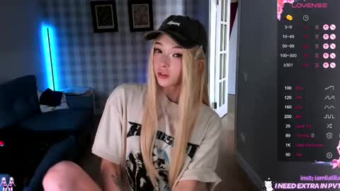 lialilia online show from January 17, 11:26 am