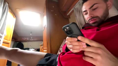 Snapshot of liam_daniel chatting on February 28, 11:58 am Liam online show from February 28, 11:58 am