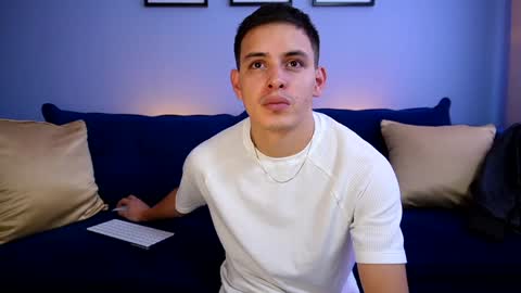 Snapshot of liam_enzho chatting on January 19, 4:14 pm Liam online show from January 19, 4:14 pm