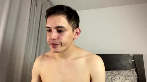 Snapshot of liam_enzho chatting on February 18, 1:54 am Liam online show from February 18, 1:54 am