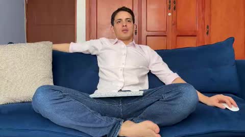 Liam online show from January 14, 2:44 pm