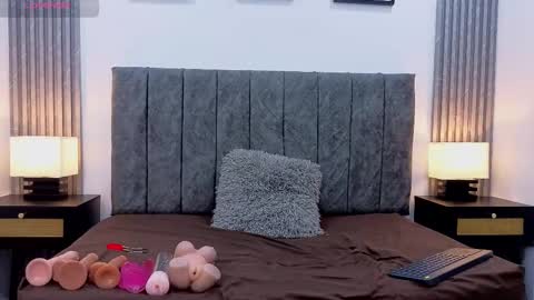 Liam forest  online show from September 13, 4:45 am