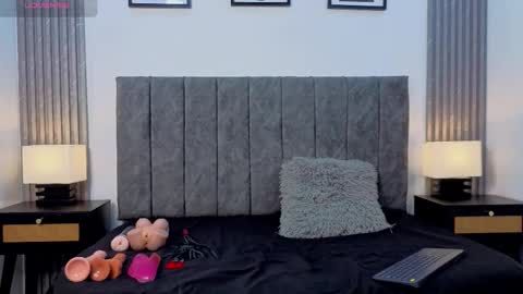 Liam forest  online show from September 28, 4:51 am