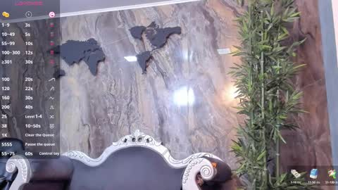 LIAM KLEIN online show from February 20, 2:13 pm