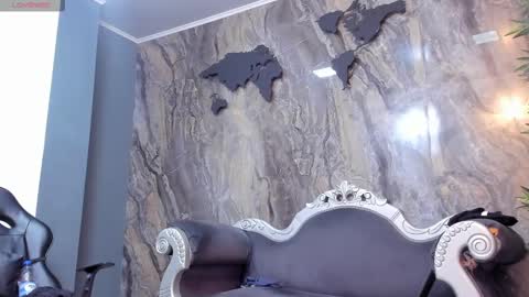 LIAM KLEIN online show from February 27, 2:10 pm