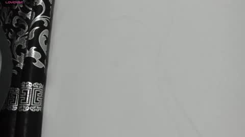 LIAM KLEIN online show from March 8, 11:16 am