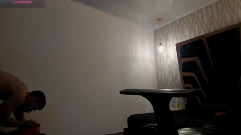 LIAM KLEIN online show from January 8, 11:12 am