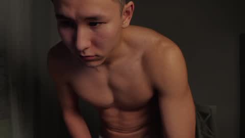 liam_mars online show from January 8, 8:39 pm