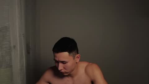 liam_mars online show from January 8, 11:41 pm